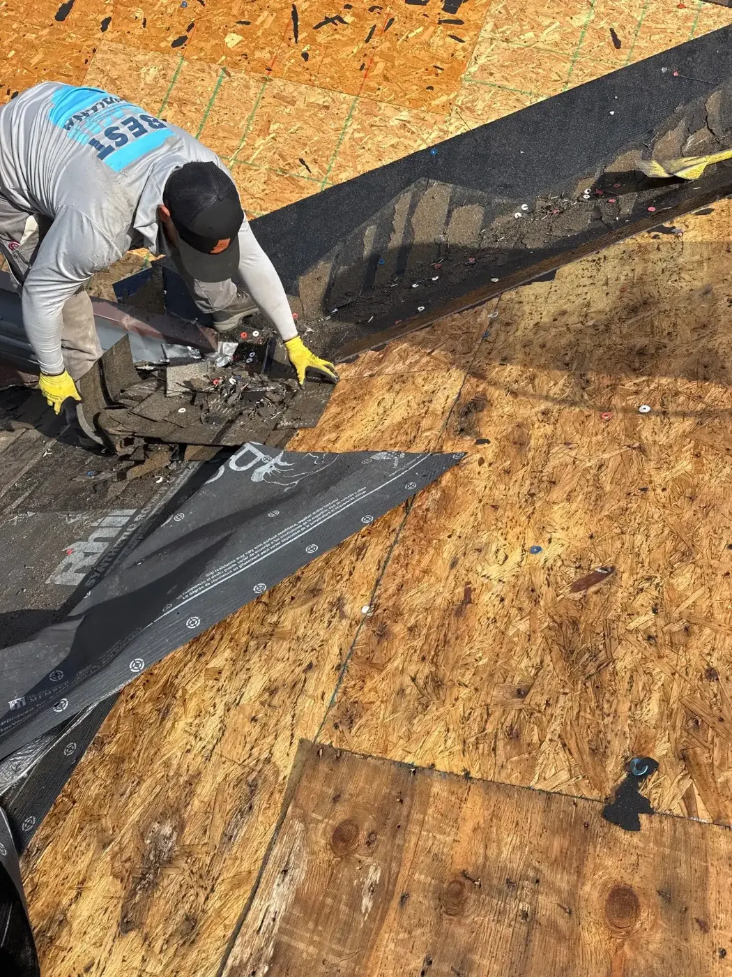 Commercial roof inspection documented in Elwood